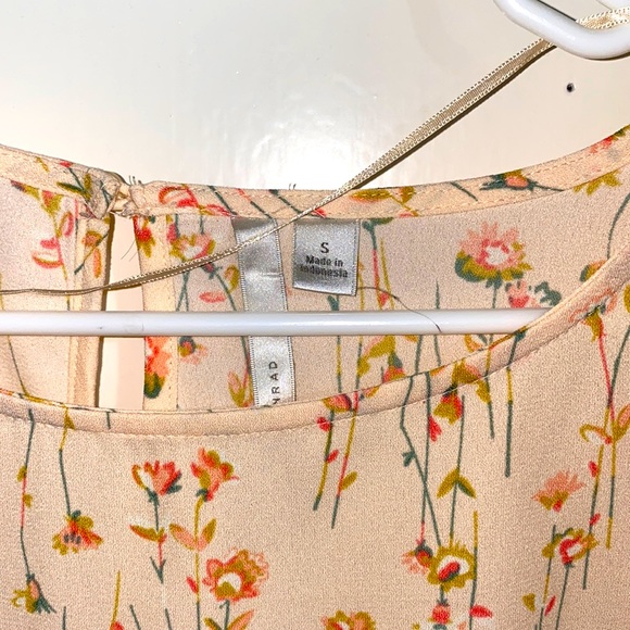 Spring Blouse - Picture 3 of 3